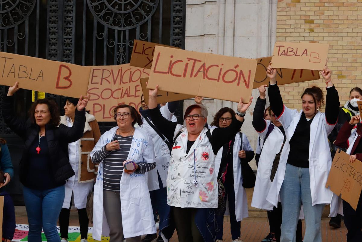 Protesta de las trabajadoras del SAD.