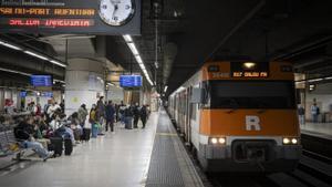 Rodalies perd 10 milions d’usuaris en dos anys a BCN i a Madrid en guanya 15