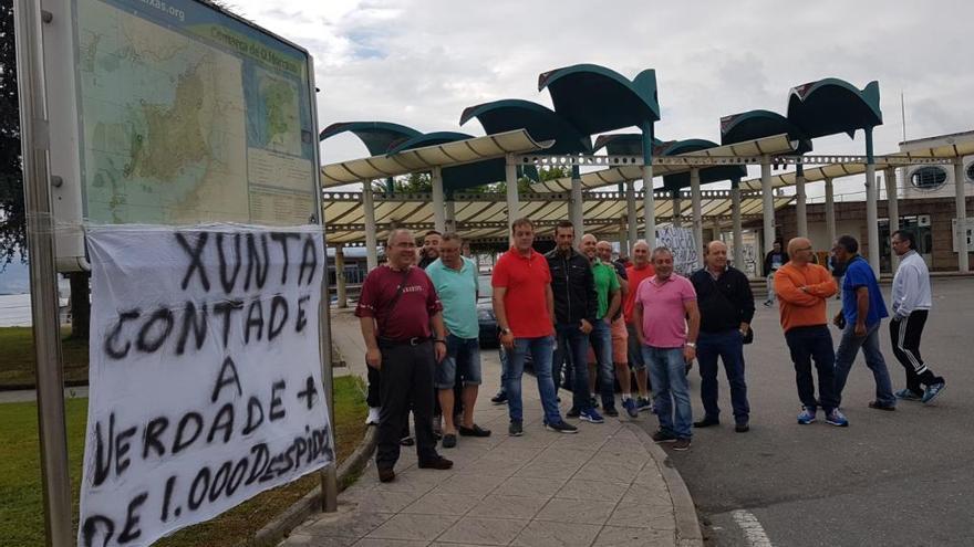 Piquete, esta mañana en Cangas. // GMP