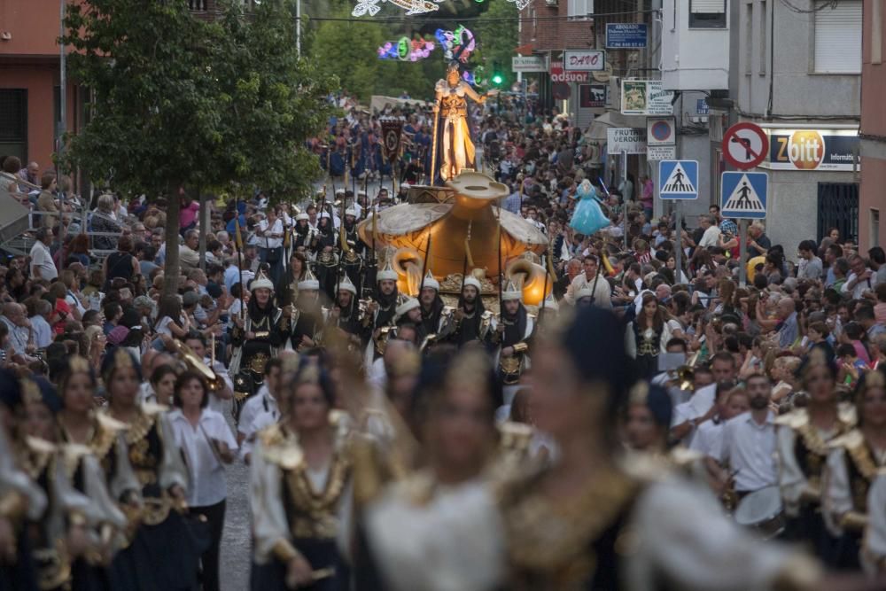 La Entrada Mora despliega poderío en Crevillent