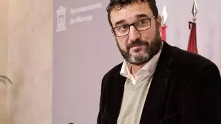 Ginés Ruiz Maciá: "O estás a los pies de Podemos o un día eres facha, otro progre y otros Belcebú con corbata"