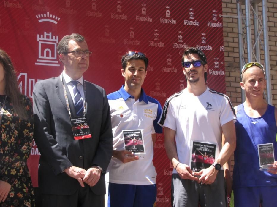 Entrega de premios en el Gran Premio de Marcha Ciudad de Murcia