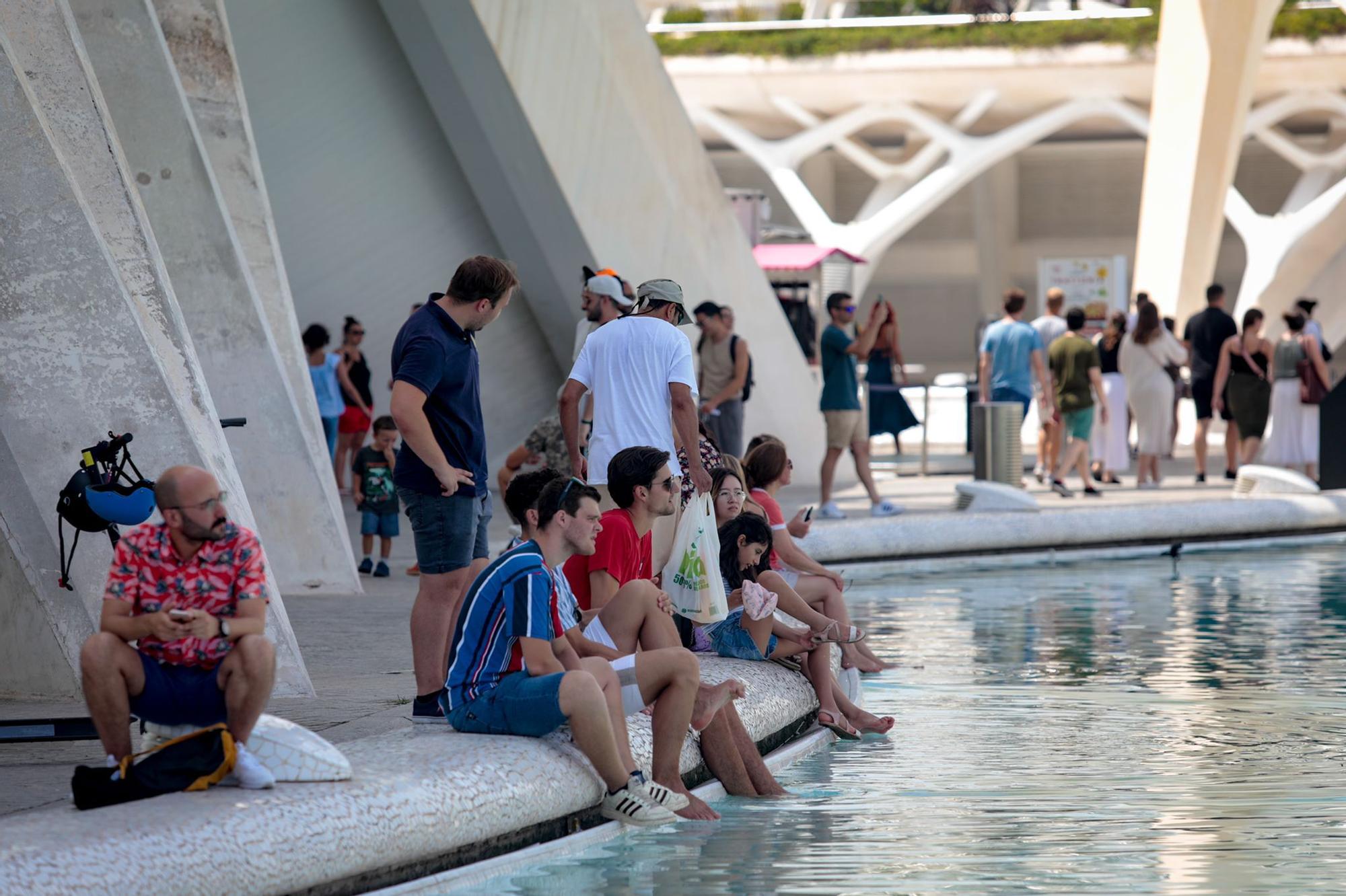 La ola de calor sigue con máximas de 44 ºC