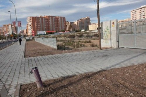Los vecinos se unen para denunciar la «chapuza» del Acceso Sur de Alicante