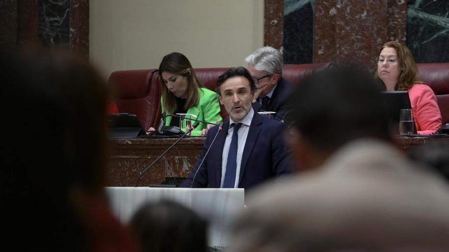 El Gobierno regional promoverá la construcción de edificios en lugar de casas adosadas