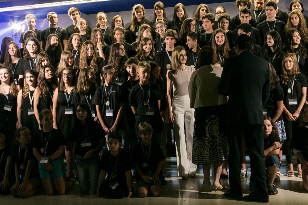 La Reina inaugura en Oviedo los cursos de verano de la Fundación