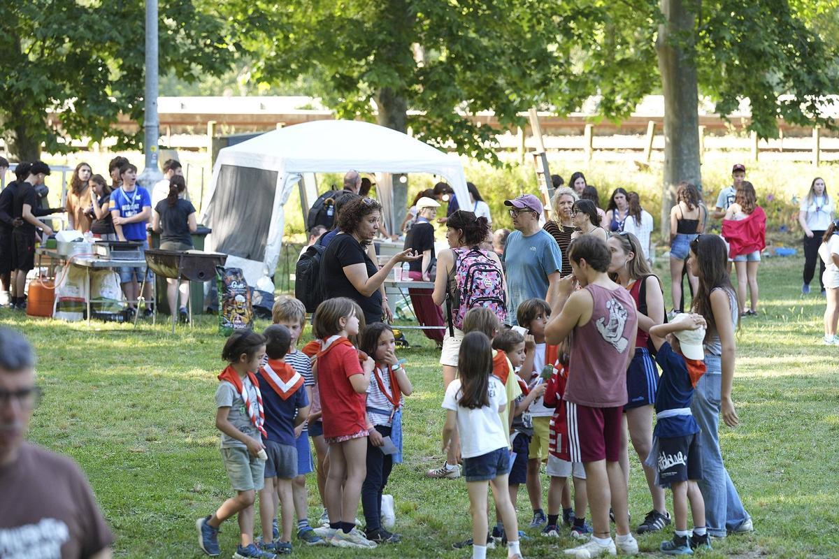 La celebració dels 75 anys de l'Agrupament Escolta i Guia Sant Narcís de Girona La celebració dels 75 anys de l'Agrupament Escolta i Guia Sant Narcís de Girona