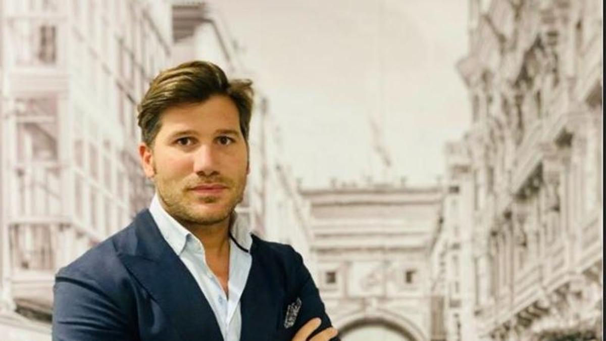 Luis Carlos Velarde.