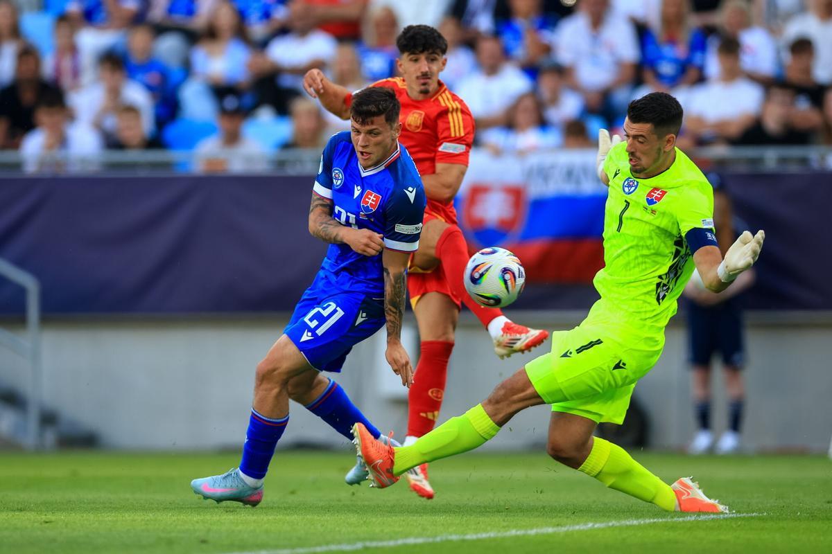 El fútbol se revoluciona: mayor castigo a los porteros por perder tiempo