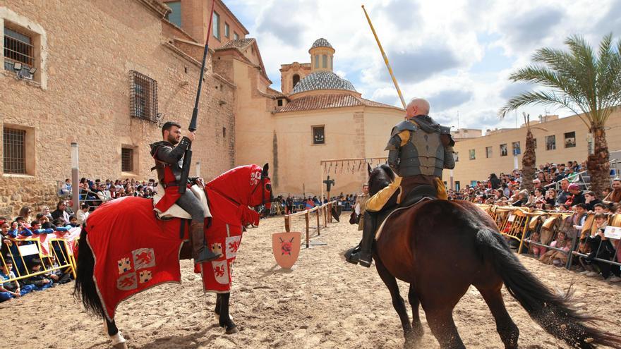 Una empresa señala incumplimientos en el Mercado Medieval de Orihuela con sanciones de hasta 5.000 euros