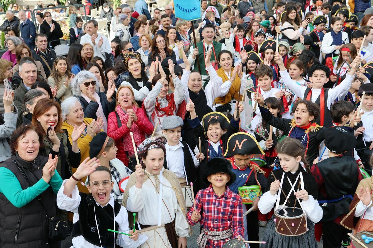 Los más pequeños protagonizan su 'Reconquistiña' Los más pequeños protagonizan su 'Reconquistiña'