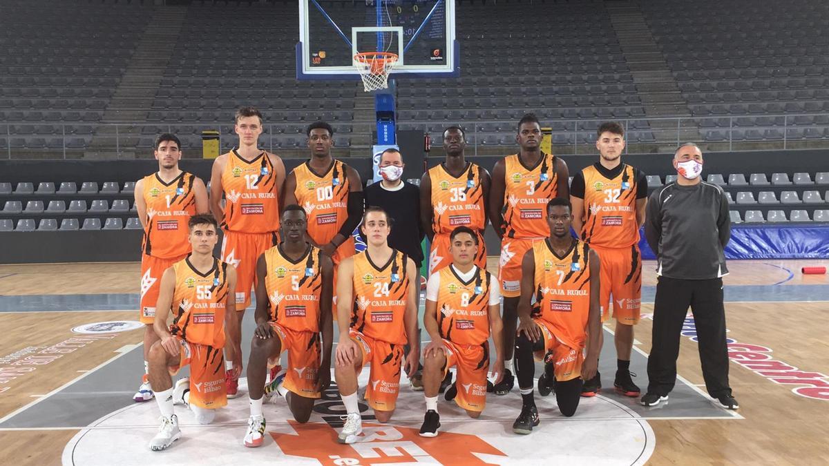 Foto de equipo del Virgen de la Concha en Palencia.