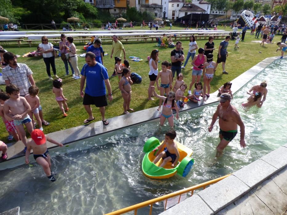 La "playa" de Cangas del Narcea en el Prao del Molín