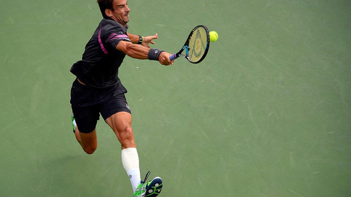 Tommy Robredo, durante su partido contra Benoit Paire en el Abierto de EEUU.