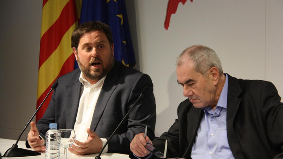 Oriol Junqueras (izquierda) y Ernest Maragall, en un acto en el Col·legi de Periodistes de Catalunya, el 4 de marzo.