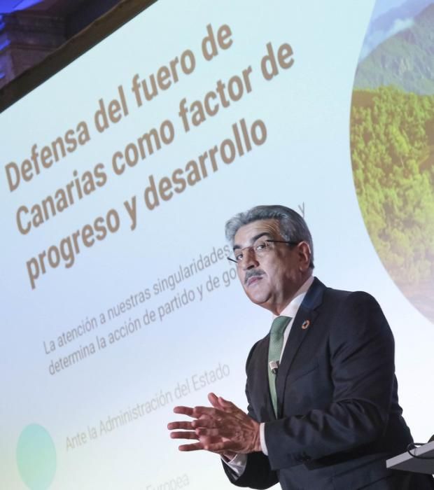 LAS PALMAS DE GRAN CANARIA. Foro Prensa Ibérica en Canarias, Vicepresidente del Gobierno de Canarias,  Román Rodríguez  | 14/01/2020 | Fotógrafo: José Pérez Curbelo