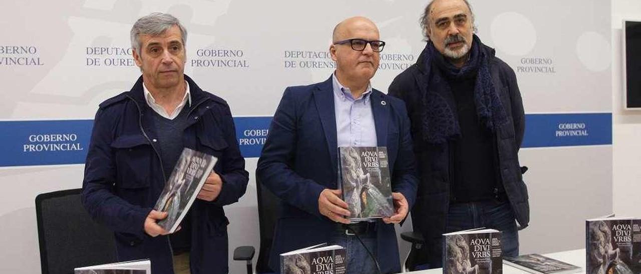 De izq. a dcha., José María Eguileta, el presidente de la Diputación, Manuel Baltar, y Celso Rodríguez Cao. // Iñaki Osorio