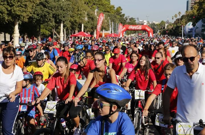 Búscate en nuestra galería del 'Día de la Bicicleta'