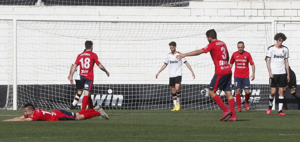 El Valencia Mestalla acaricia la remontada