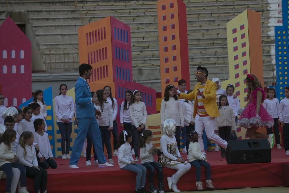 Sus Majestades llegan a la plaza de toros