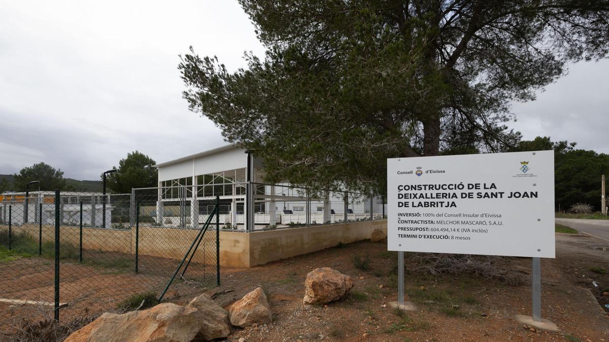 La 'deixalleria' sigue inactiva, a pesar de que las obras se terminaron a finales de 2023.