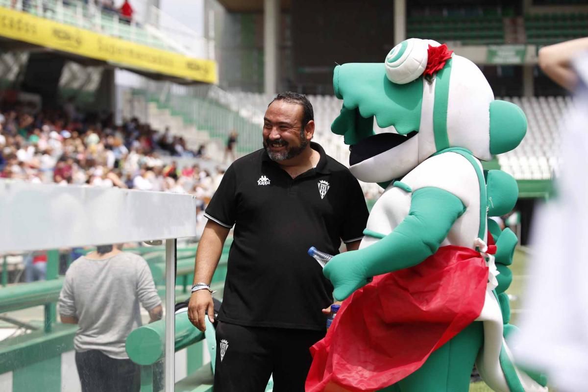 La afición cordobesista apoya al equipo femenino