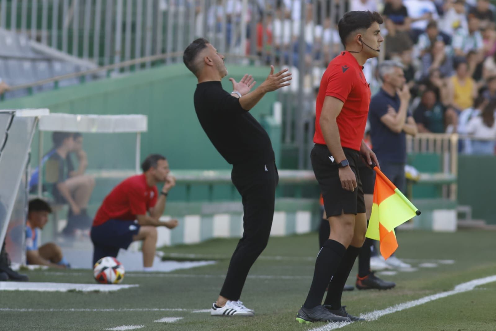 Córdoba CF-Alcoyano: las imágenes del partido en El Arcángel