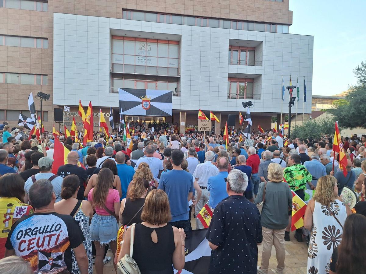 Fuengirola apoya a Ceuta y sus ciudadanos