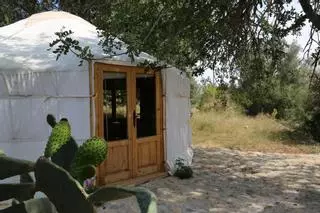 Se alquila yurta, cabaña o tienda de campaña en plena naturaleza