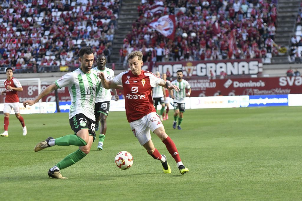 Las mejores imágenes del partido entre el Real Murcia y el Antequera