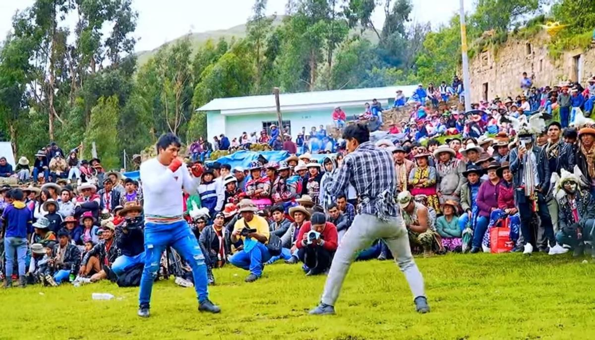 Un combate de takanakuy en Perú.