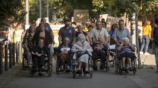 Familiares denuncian falta de comida en la residencia de ancianos Bon Pastor