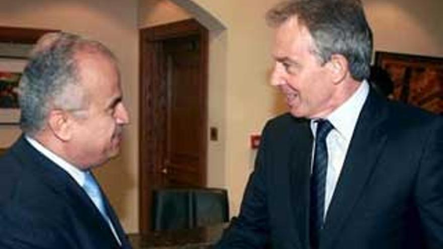 Tony Blair llega a Jerusalén en su primera misión como enviado del Cuarteto