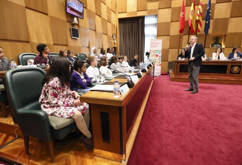 Pleno infantil del Ayuntamiento de Zaragoza