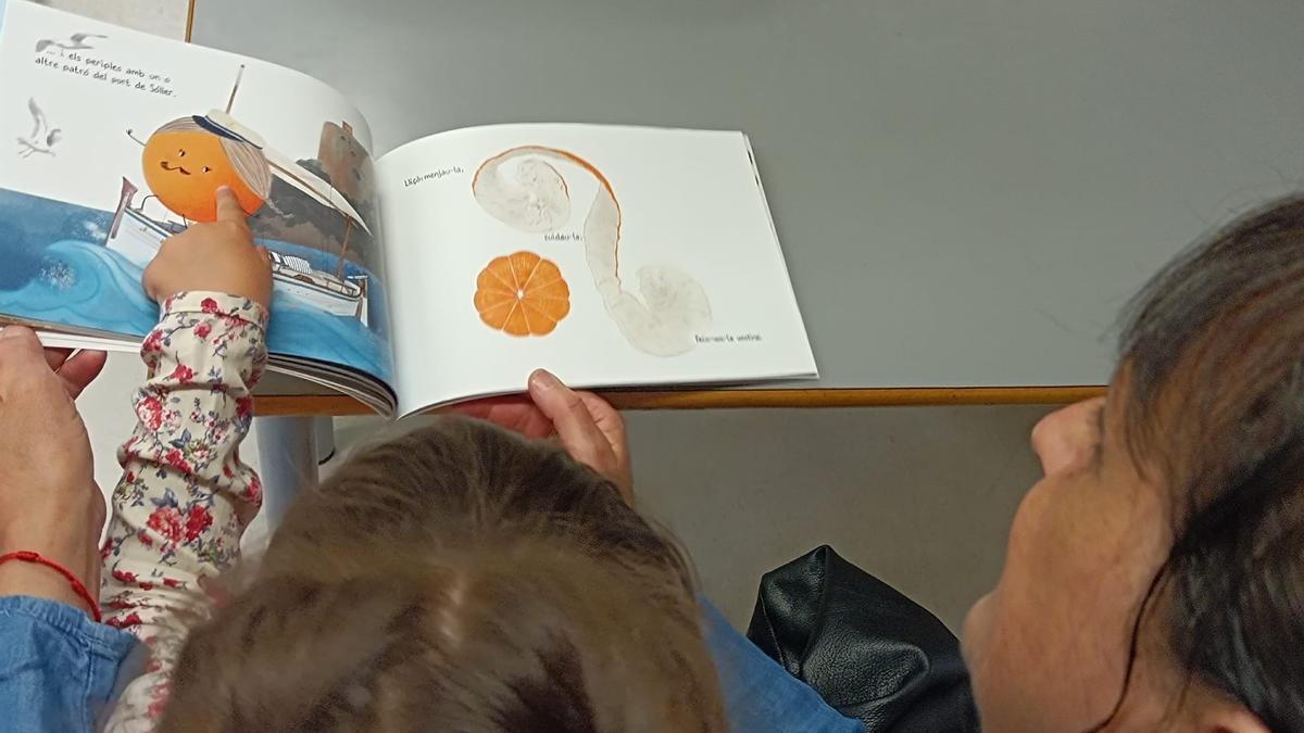 Presentan ‘Madò Canoneta’, un cuento infantil para divulgar la historia de la naranja de Sóller