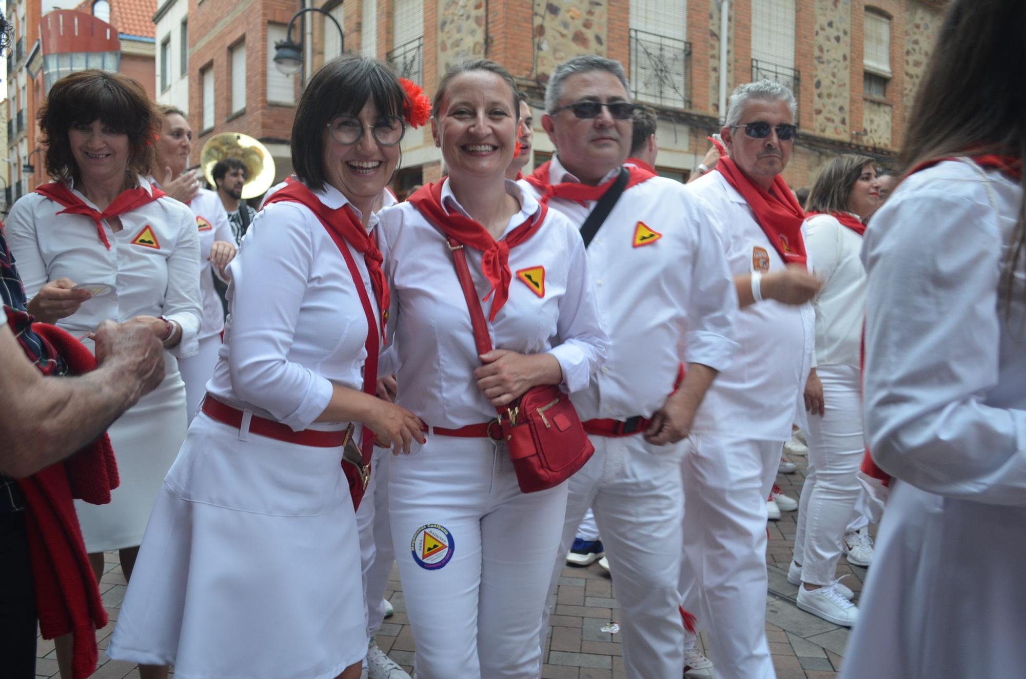 Fiestas del Toro de Benavente: ¿Y tú de qué peña eres?