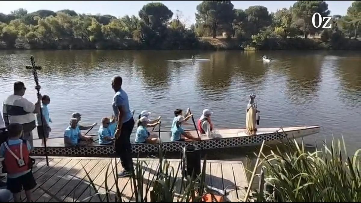 Procesión fluvial de la Virgen del Carmen en Zamora: a falta de mar, el magnífico Duero
