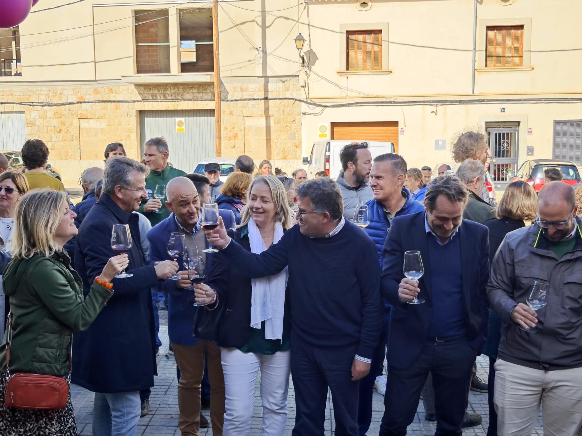 Fotos | La inauguración de la sede de Vi de la Terra Mallorca en Santa Maria, en imágenes