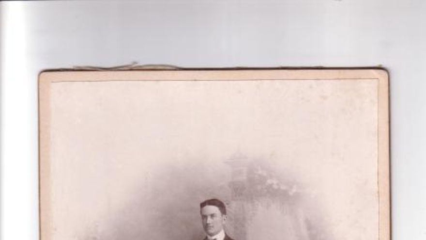 Exposición de retratos modernistas