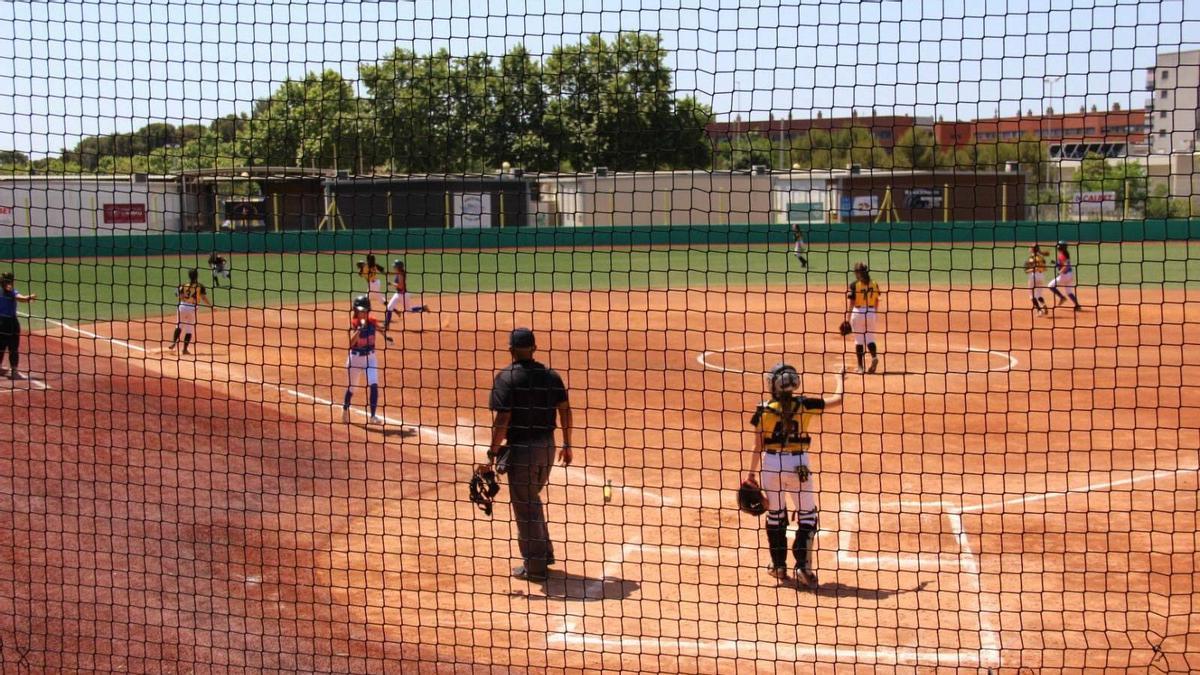 Club de béisbol en Sant Boi.