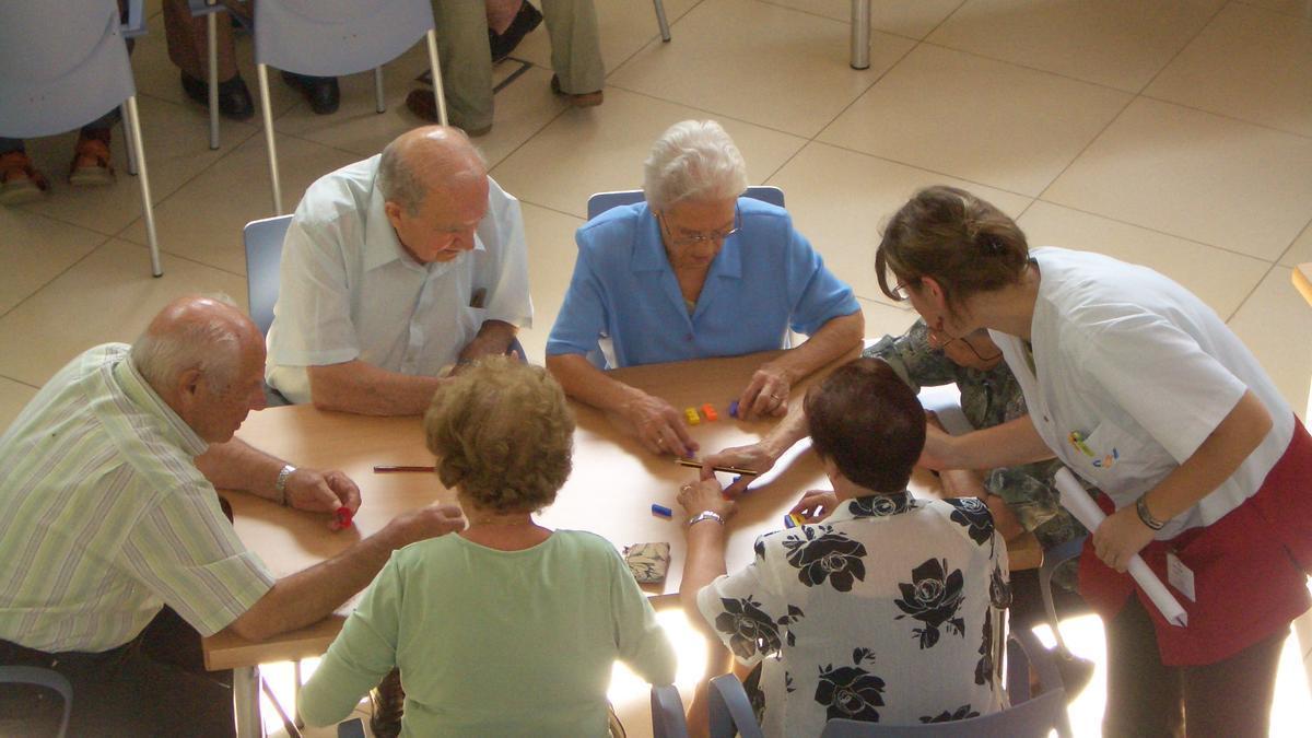 Activitat d'estimulació a l'Hospital de Dia Sant Jordi