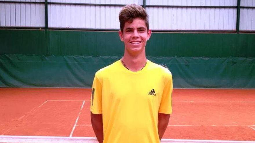 Alberto Colás competirá en el Open de Australia júnior