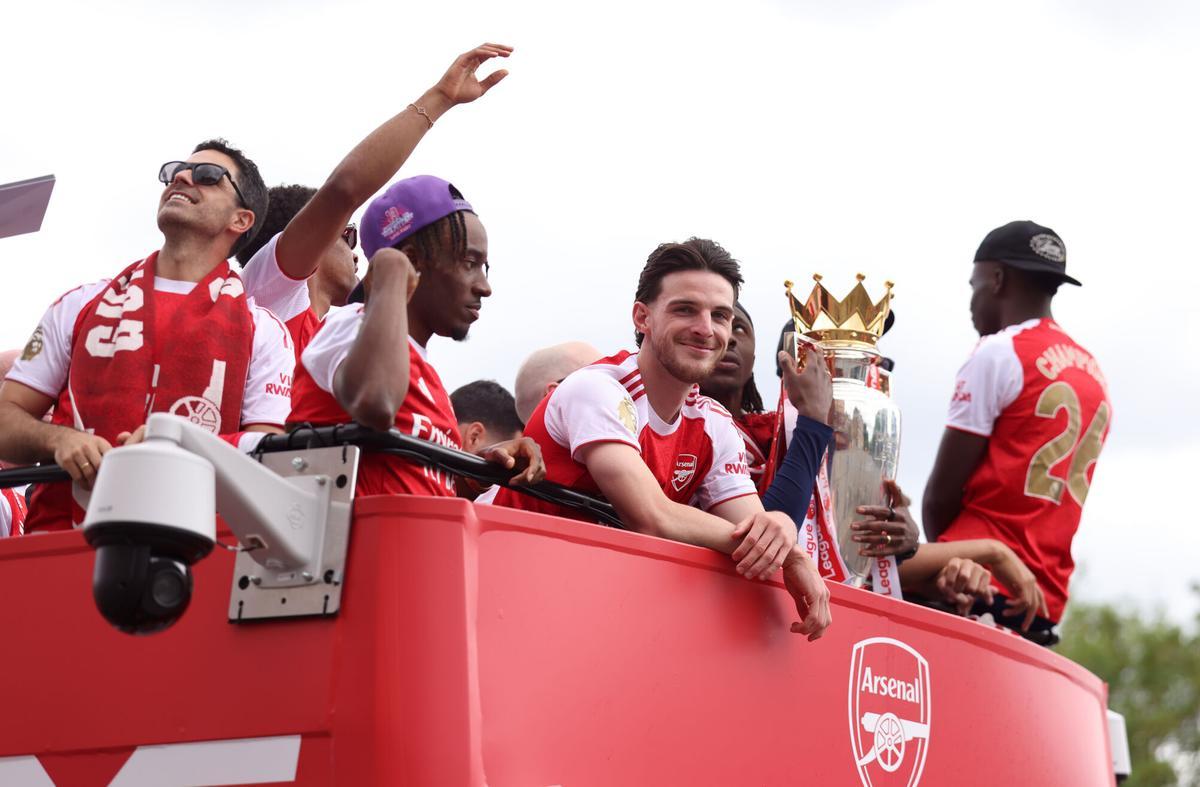 Las mejores imágenes del desfile del Arsenal por la Premier League Las mejores imágenes del desfile del Arsenal por la Premier League