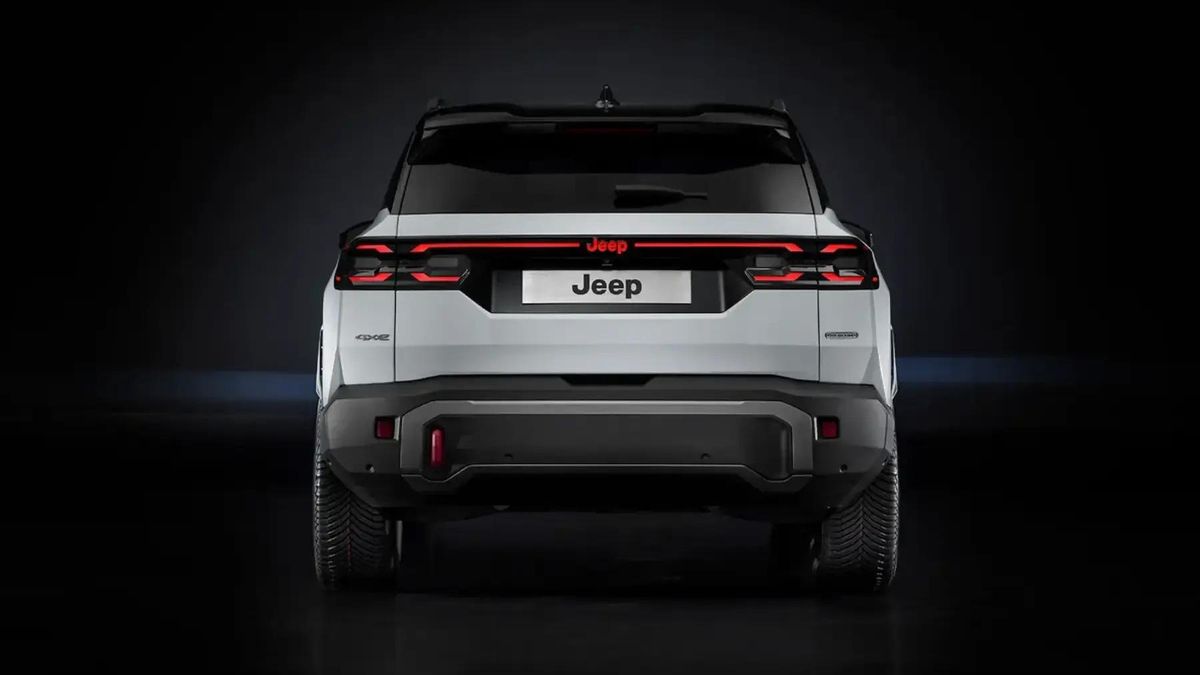 El nuevo Jeep Compass respeta las formas angulosas que caracterizan el modelo.