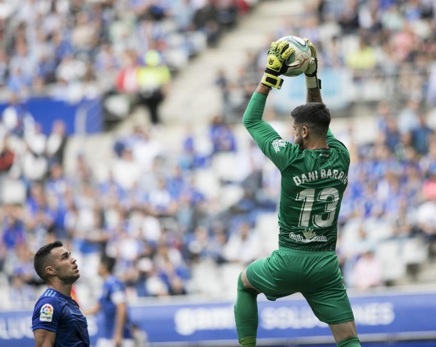 El partido del Oviedo ante el Numancia, en imágenes.