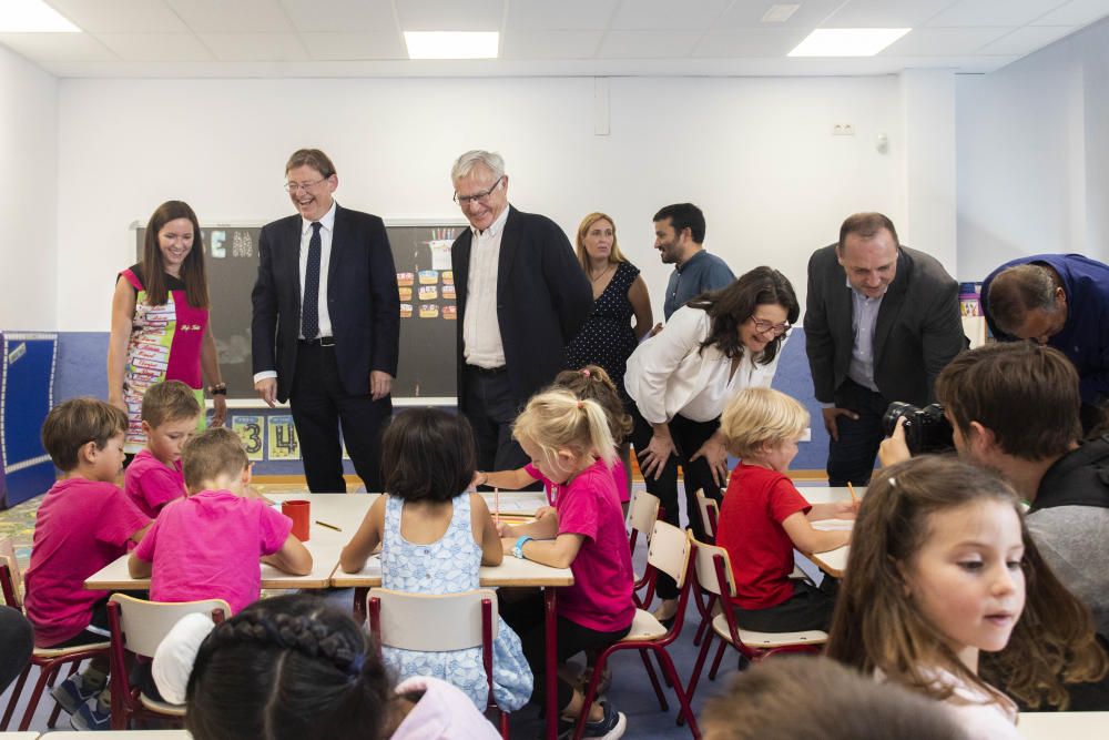 La clase política inaugura el curso escolar