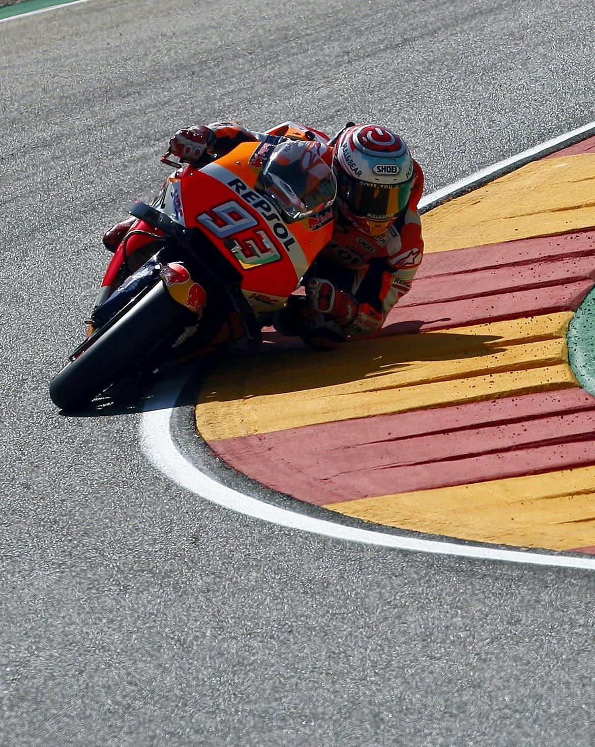 Segunda jornada de entrenamientos en Motorland