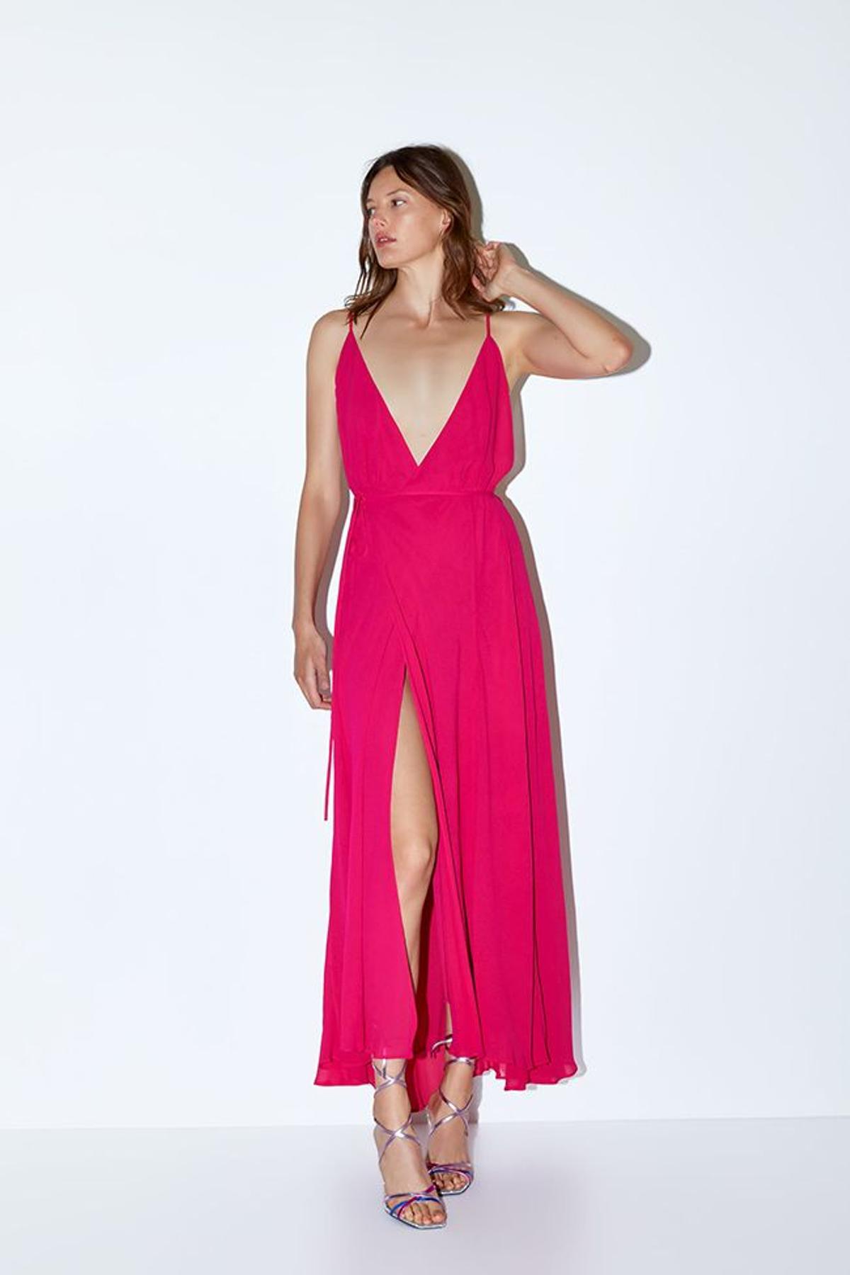 Este vestido de edición limitada de Zara es IDEAL para tus bodas de noche  (y ya se está empezando a agotar) - Woman