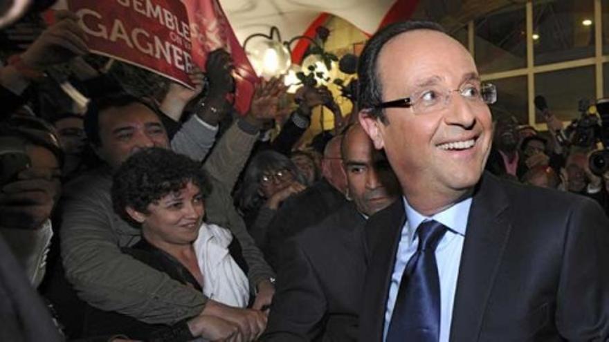 Hollande se impone a Aubry en las primarias socialistas francesas