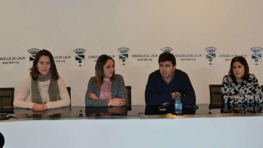 Llorente, García, González Casares y Vales, ayer, en la presentación de conferencia.